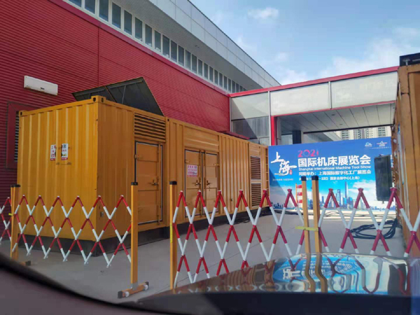 通海口镇发电车出租-发电机无电压或电压太低怎么办？