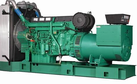 通海口镇发电机除垢后需要用清水冲洗水冷式机油散热器几次？