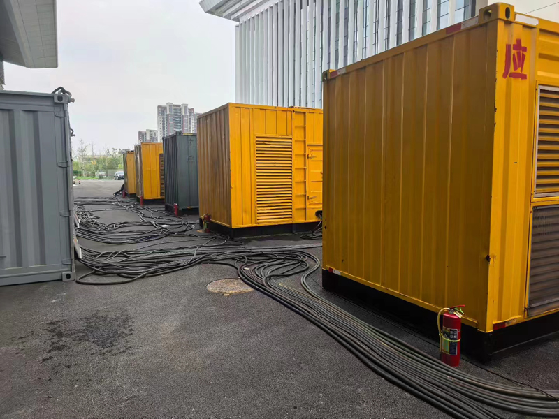 通海口镇柴油发电机组冬季保养有哪些注意事项?